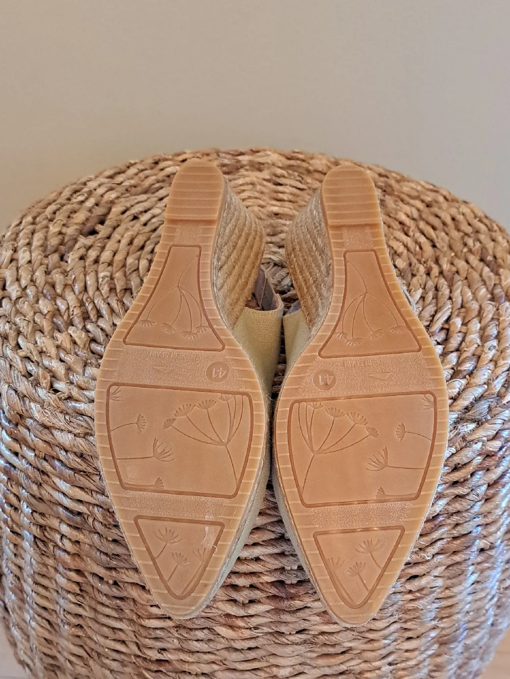 NWOT VISCATA Barcelona Womens Palomera Khaki Beige Canvas Espadrille‎ Sandals 41